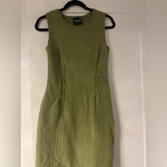 Geiger Green vintage knit dress - Picture 1 of 3